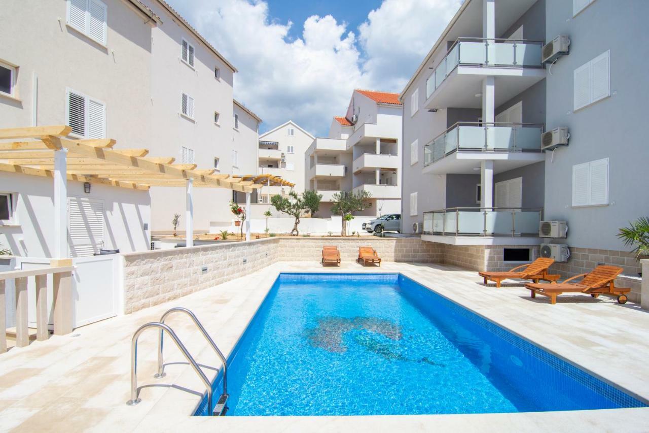 Apartments Sara 2 Bol Kültér fotó